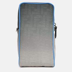 Pre Owned حقيبة كروس بودي عمودية فندي قماش رمادي أومبريه بحواف زرقاء