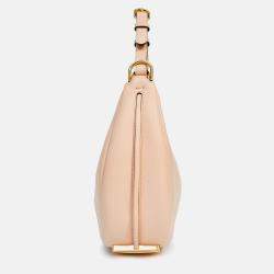 مملوكة مسبقًا حقيبة على الكتف فندي "فينديقراثي" جلد خوخي