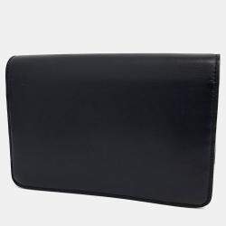 Pre Owned ```json
{"name": "Fendi Black Leather Mini Chain Crossbody Bag", "name_ar": "حقيبة كروس بودي سلسلة ميني جلد أسود فندي"}
```