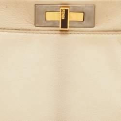 Pre Owned Fendi Peekaboo Large Cream Leather Top Handle Bag