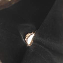 مملوكة مسبقًا Fendi Baguette Gold Canvas and Leather Bifold Wallet