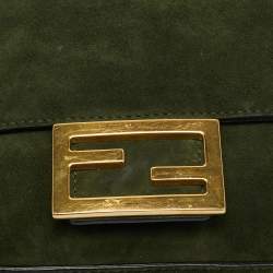 مملوكة مسبقًا Fendi Baguette Mini Green Suede Shoulder Bag