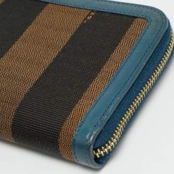 مملوكة مسبقًا Fendi Blue/Tobacco Pequin Canvas Zip Around Wallet