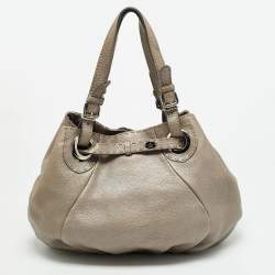 مملوكة مسبقًا Fendi Pomodorino Metallic Selleria Leather Shoulder Bag