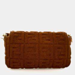 مملوكة مسبقًا Fendi Medium Terry Cloth Baguette