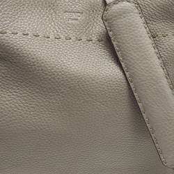 مملوكة مسبقًا حقيبة دلو فيندي جلد سيليريا رمادي آنا