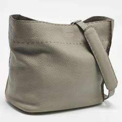 مملوكة مسبقًا حقيبة دلو فيندي جلد سيليريا رمادي آنا