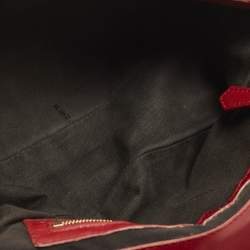 Pre Owned حقيبة كتف فندي باغيت كبيرة حمراء زوكا بنقشة جلد منقوش