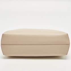 Pre Owned Fendi First Medium Beige Leather Shoulder Bag