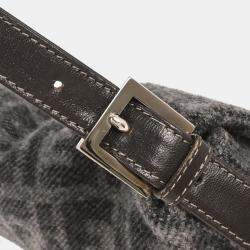 Pre Owned Fendi Gray Wool Baguette Handbag
