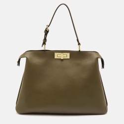 مملوكة مسبقًا حقيبة فندي بيكابو ايس يو كبيرة ناعمة جلد زيتوني بمسكة علوية