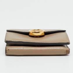 Pre Owned Fendi Baguette Micro Beige Leather Trifold Wallet