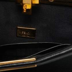 مملوكة مسبقًا حقيبة كروس فنجي جلد خوخي مايكرو بيكابو