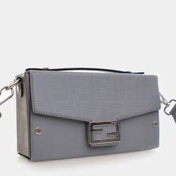 مملوكة مسبقًا حقيبة كتف فاندي باكيت سوفت ترانك كانفاس زوكا