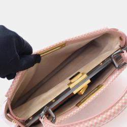 مملوكة مسبقًا Fendi Medium Peekaboo