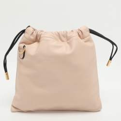 Pre Owned Fendi Pink Leather Drawstring Crossbody Pouch