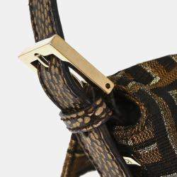 مملوكة مسبقًا Fendi Brown Canvas Zucca Baguette Handbag