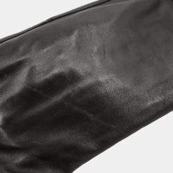 مملوكة مسبقًا Fendi Black Leather Baguette Handbag