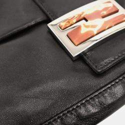 مملوكة مسبقًا Fendi Black Leather Baguette Handbag