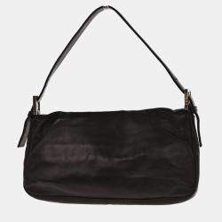 مملوكة مسبقًا Fendi Black Leather Baguette Handbag