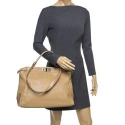 Pre Owned Fendi Beige Leather Large Peekaboo Top Handle Bag
