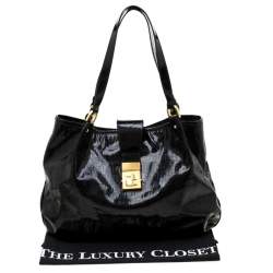 Pre Owned Fendi Black Zucchino Patent Leather Chiusura Tote