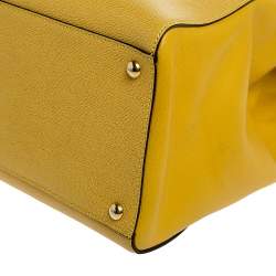 Pre Owned Fendi Yellow Leather Medium 2jours Tote