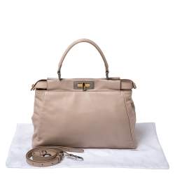 Pre Owned Fendi Nude Leather Medium Peekaboo Top Handle Bag