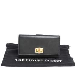 Pre Owned Fendi Black Leather Peekaboo Continental Wallet