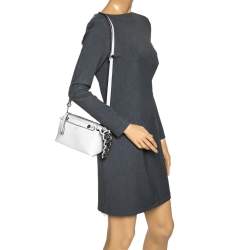 Pre Owned Fendi White Leather Mini By The Way  Flower Tail Mini Crossbody Bag