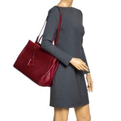 Pre Owned Fendi Red Leather Medium 2Jours Tote