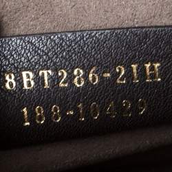 Pre Owned Fendi Beige Leather Small Kan I F Shoulder Bag