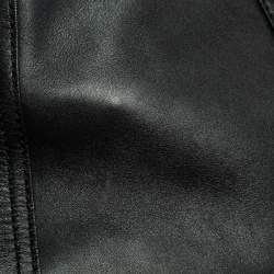 مملوكة مسبقًا حقيبة كتف فندي ماكسي باغويت جلد سوداء بقلاب