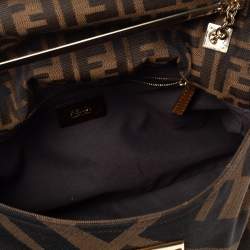 Pre Owned حقيبة كتف فندي ماكسي باغيت جلد سوداء بقلاب