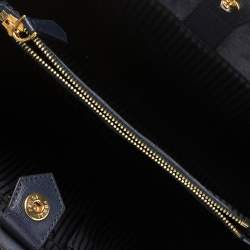 Pre Owned Fendi Blue Two Tone Leather Medium 2Jours Tote 