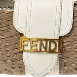 مملوكة مسبقًا Fendi Beige/White Zucca Canvas and Leather Vintage Flap Baguette Shoulder Bag