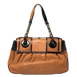 Pre Owned Fendi Black/Brown Patent and Leather B Shoulder Bag