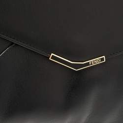 Pre Owned Fendi Black Leather Large 2Jours Wrislet Envelope Clutch