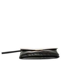 Pre Owned Fendi Black Leather Large 2Jours Wrislet Envelope Clutch
