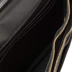 Pre Owned Fendi Black Leather Large 2Jours Wrislet Envelope Clutch