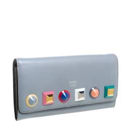 Pre Owned محفظة فندي جلد رصاصي مرصعة بسلسلة