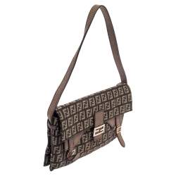 Pre Owned حقيبة كتف فندي باغويت جلد وكانفاس زوكينو بني 