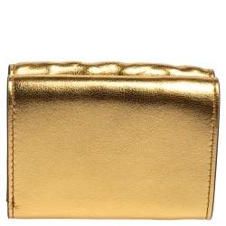 مملوكة مسبقًا محفظة فندي ميكرو أف أف ثلاثية الطية جلد مطبوع نقشة شعار الماركة ذهبي 