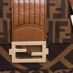 Pre Owned Fendi Tobacco Zucca Canvas and Leather Chain Baguette Shoulder Bag