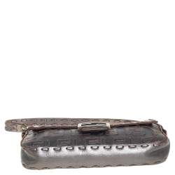 Pre Owned Fendi Silver Zucca Leather Medium Whipstitched Baguette Bag