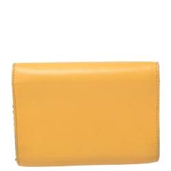Pre Owned Fendi Mustard Yellow Leather Chain Clutch