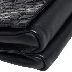 مملوكة مسبقًا Fendi Black Croc Embossed Leather and Leather Claudia Shoulder Bag