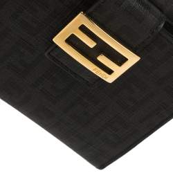 مملوكة مسبقًا Fendi Black Zucchino Coated Canvas Compact Wallet