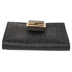 مملوكة مسبقًا Fendi Black Zucchino Coated Canvas Compact Wallet
