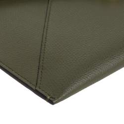 Pre Owned Fendi Green Leather Envelope Pouch